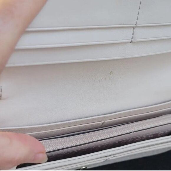 Kate Spade Off-White Leather Wrist Wallet — Large Cream Designer Wristlet - Picture 6 of 10